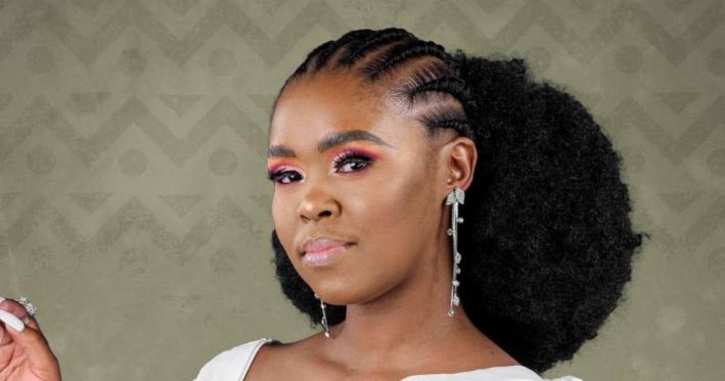 Cantora afro-pop sul-africana Zahara morre aos 36 anos
