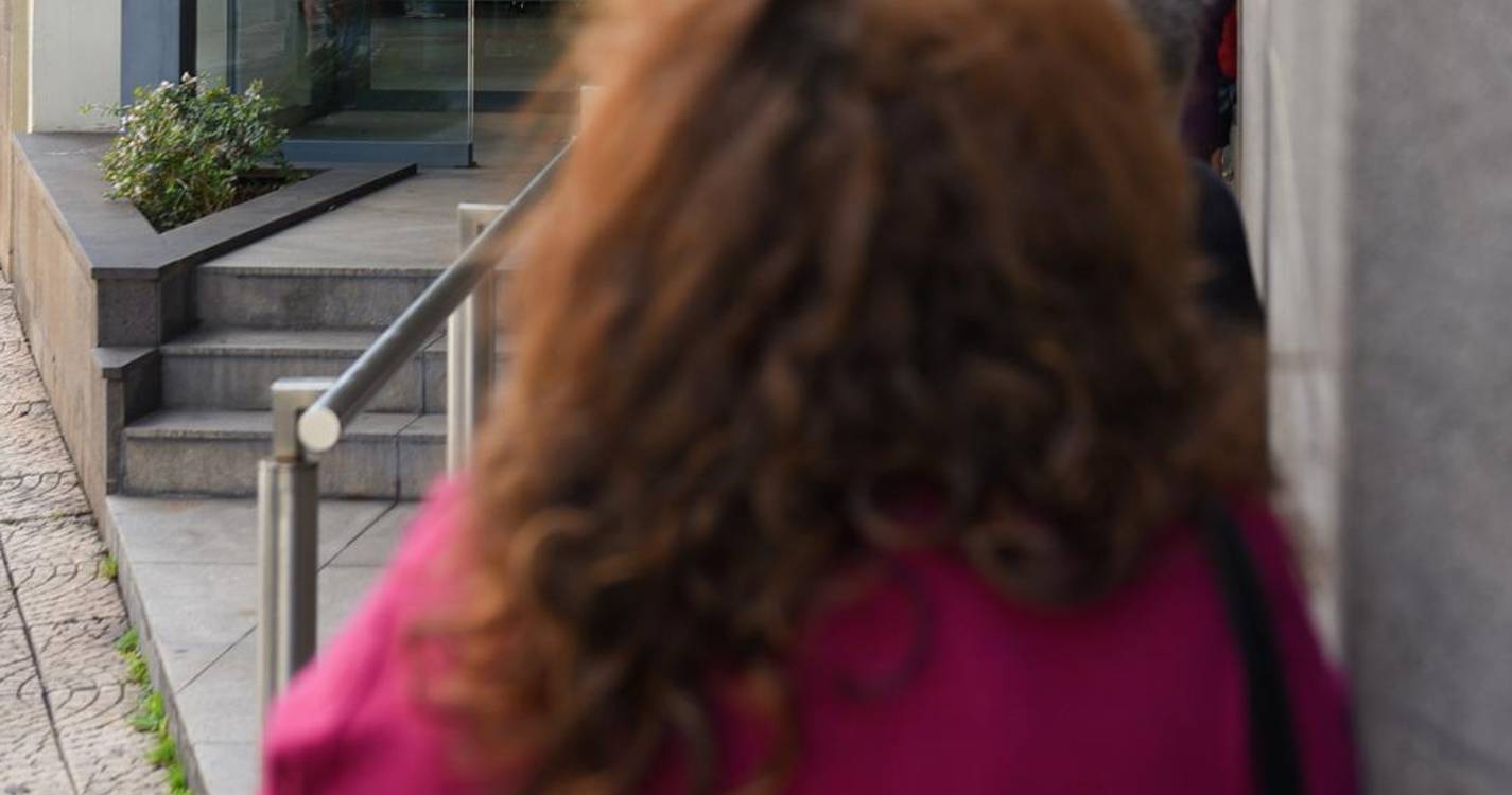 Menos 4,8% de beneficiários de abono de família e menos 22% com rendimento de inserção