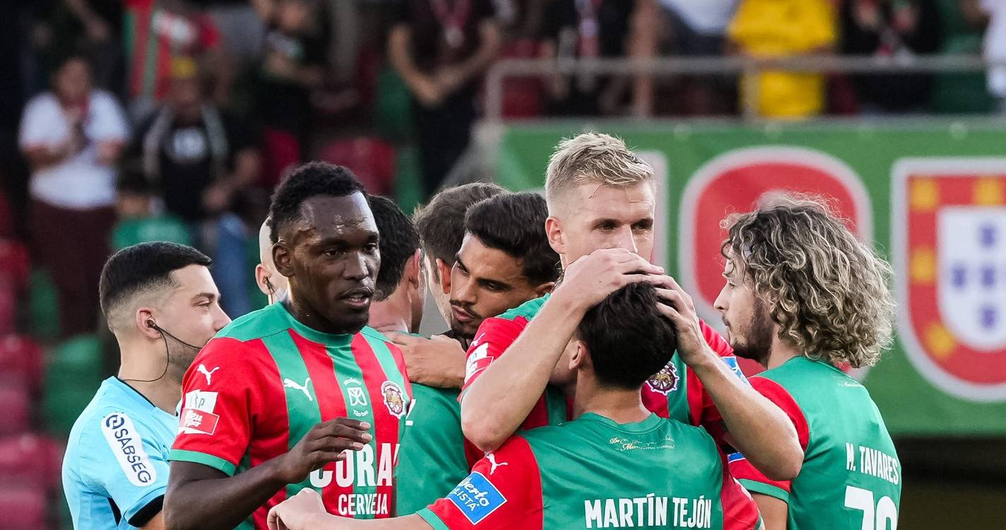 II Liga: Marítimo em vantagem no Estádio do Mar