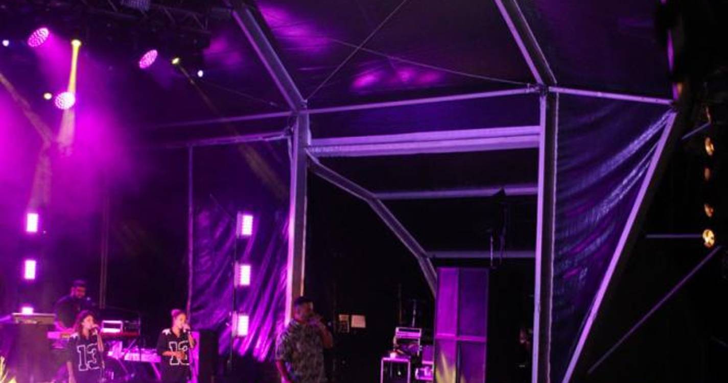 Veja como está a noite em Santana (com fotos)