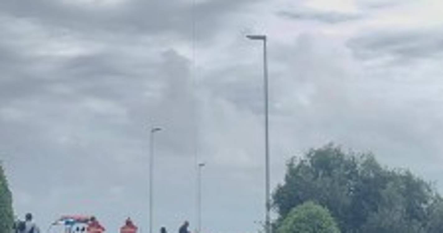 Helicóptero realiza simulacro de um resgate na Praça do Povo (com fotos e vídeo)