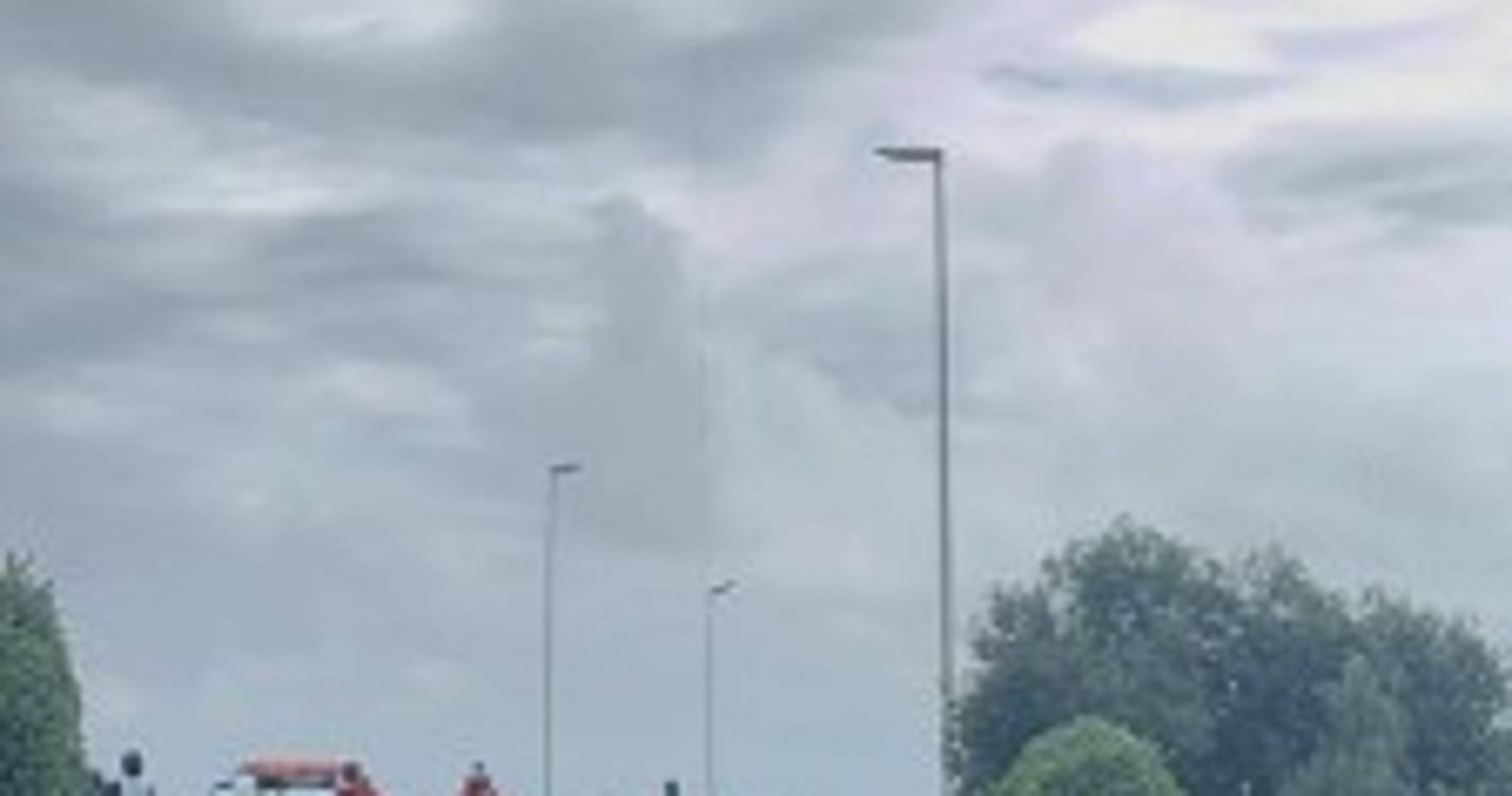 Helicóptero realiza simulacro de um resgate na Praça do Povo (com fotos e vídeo)