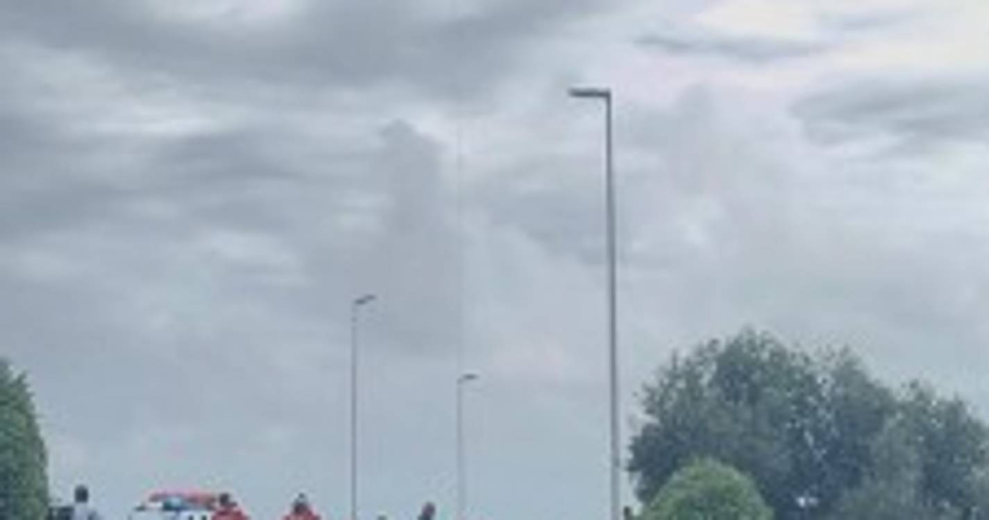 Helicóptero realiza simulacro de um resgate na Praça do Povo (com fotos e vídeo)