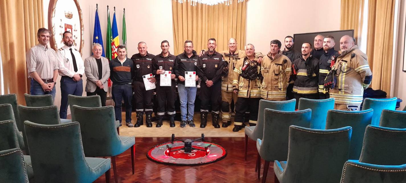Proteção Civil de Santa Cruz dispõe de nova de equipa multidisciplinar de pilotos de drones