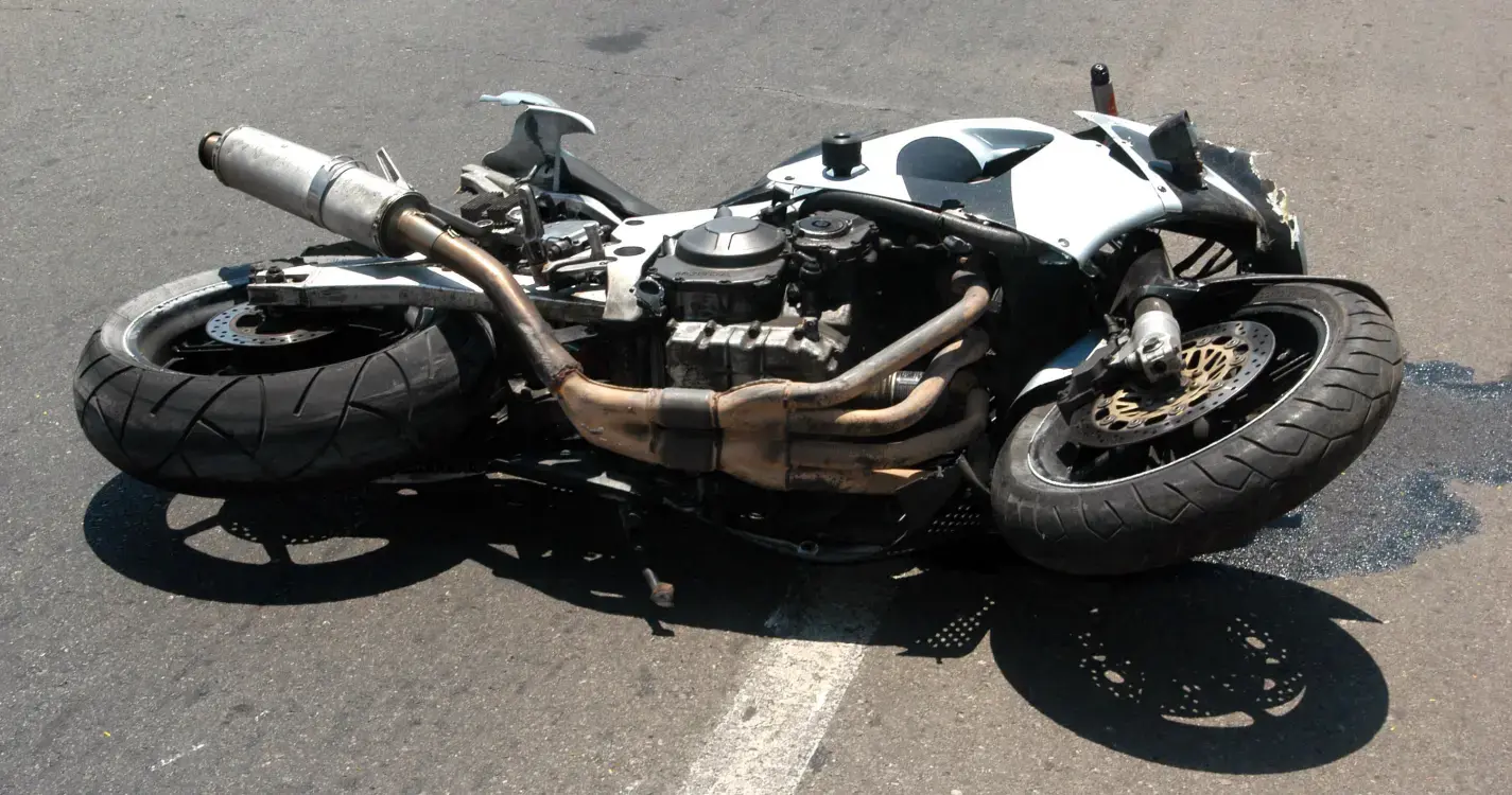 Acidente na via rápida sentido Machico - Funchal faz 2 feridos