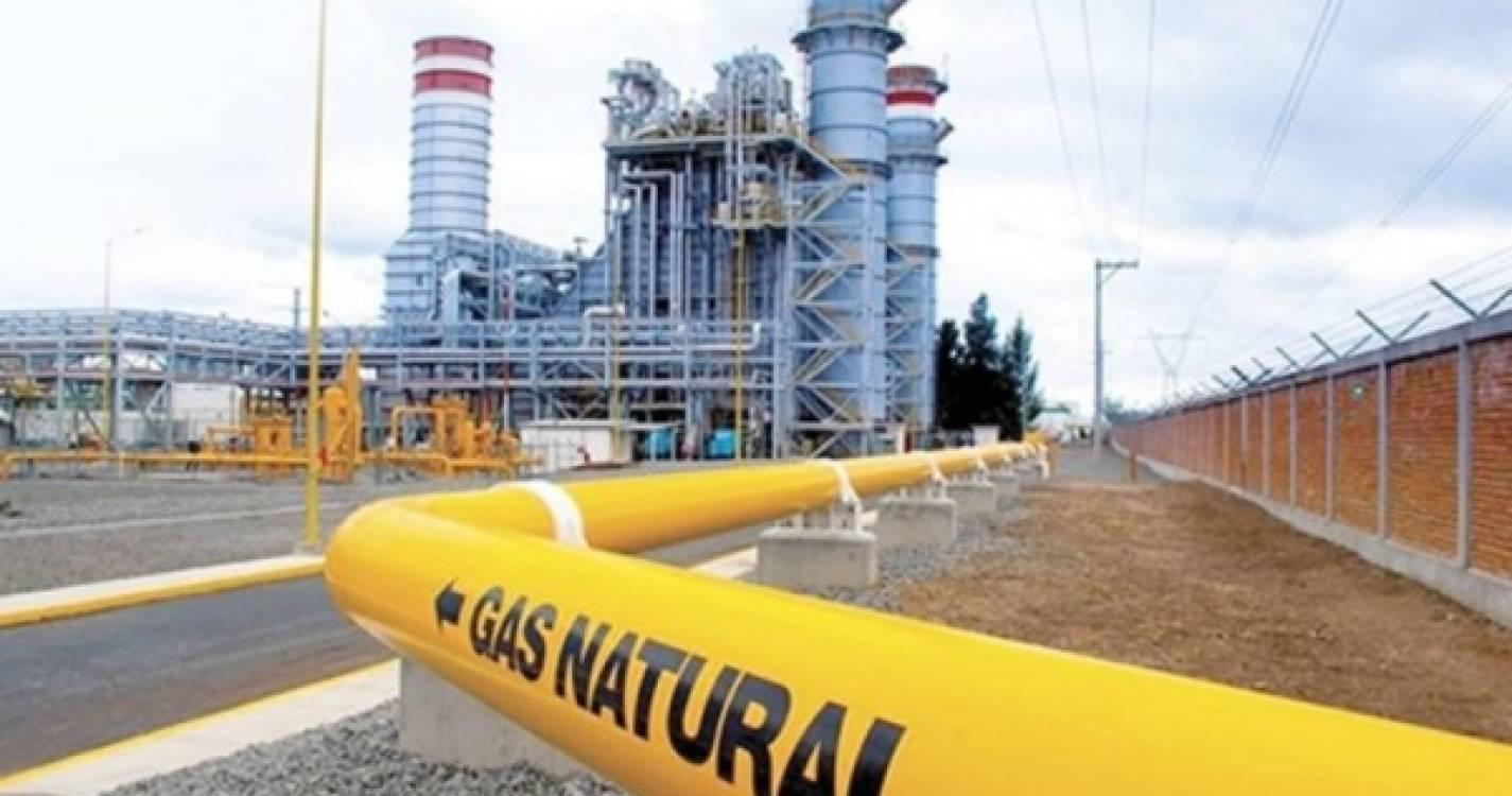 Exportadores de gás natural contra sanções unilaterais