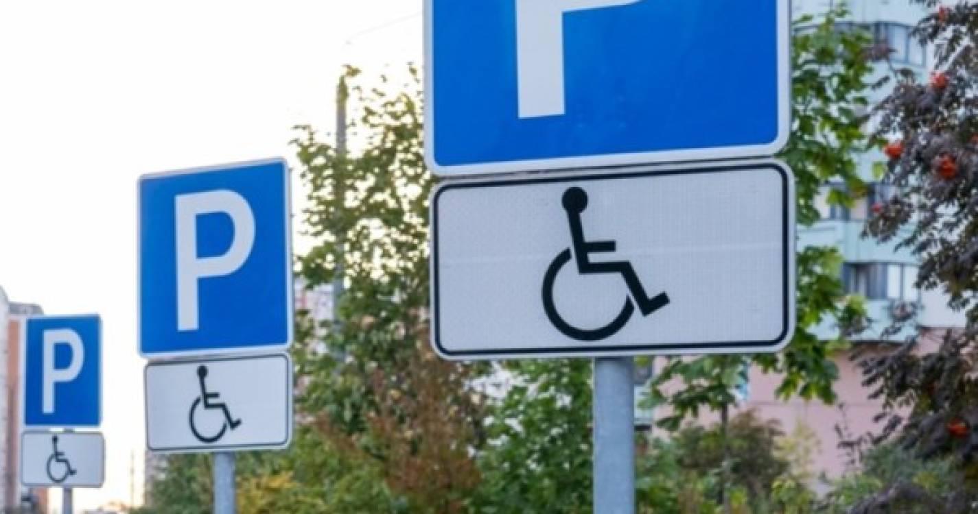 Associação denuncia uso indevido de lugares destinados a deficientes