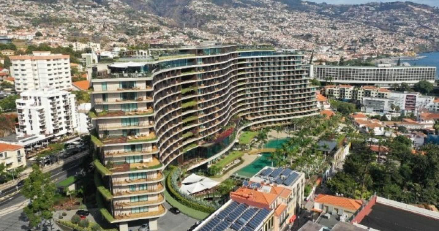 ANSA apresenta ‘Solistas OCM’ com o saxofonista Elvis Sousa no Savoy Palace