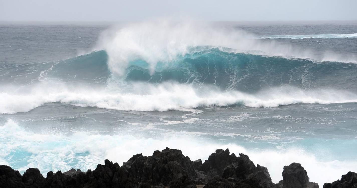 Atenção ao vento forte e agitação marítima na Madeira