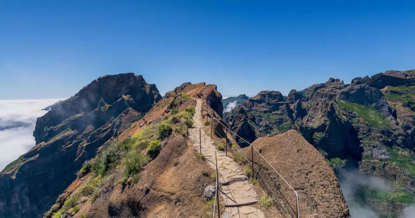 Pico do Areeiro atinge os zero graus em manhã gelada na Madeira