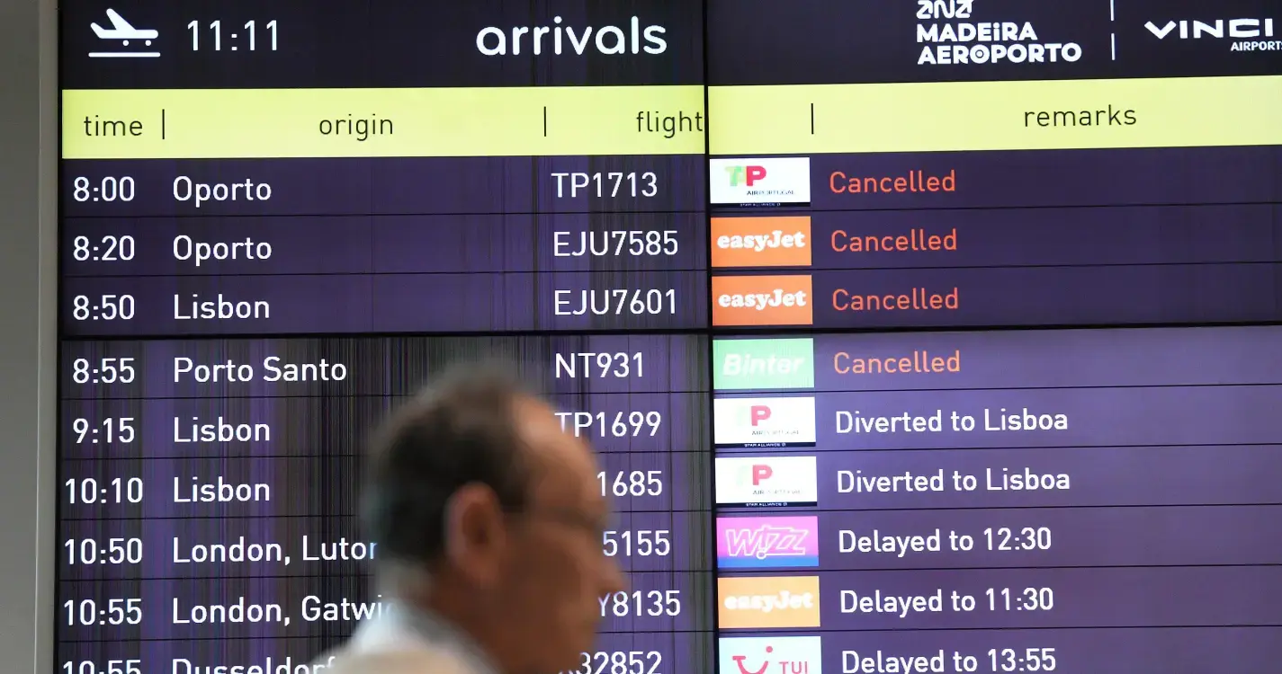 ‘Therese’ já provocou pelo menos 9 voos cancelados nas partidas no aeroporto esta manhã