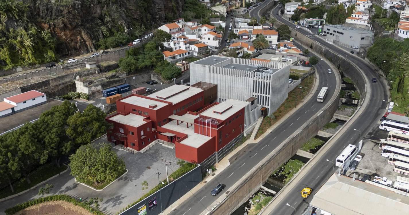 Exposição de Rigo 23 abre sábado no CCIF