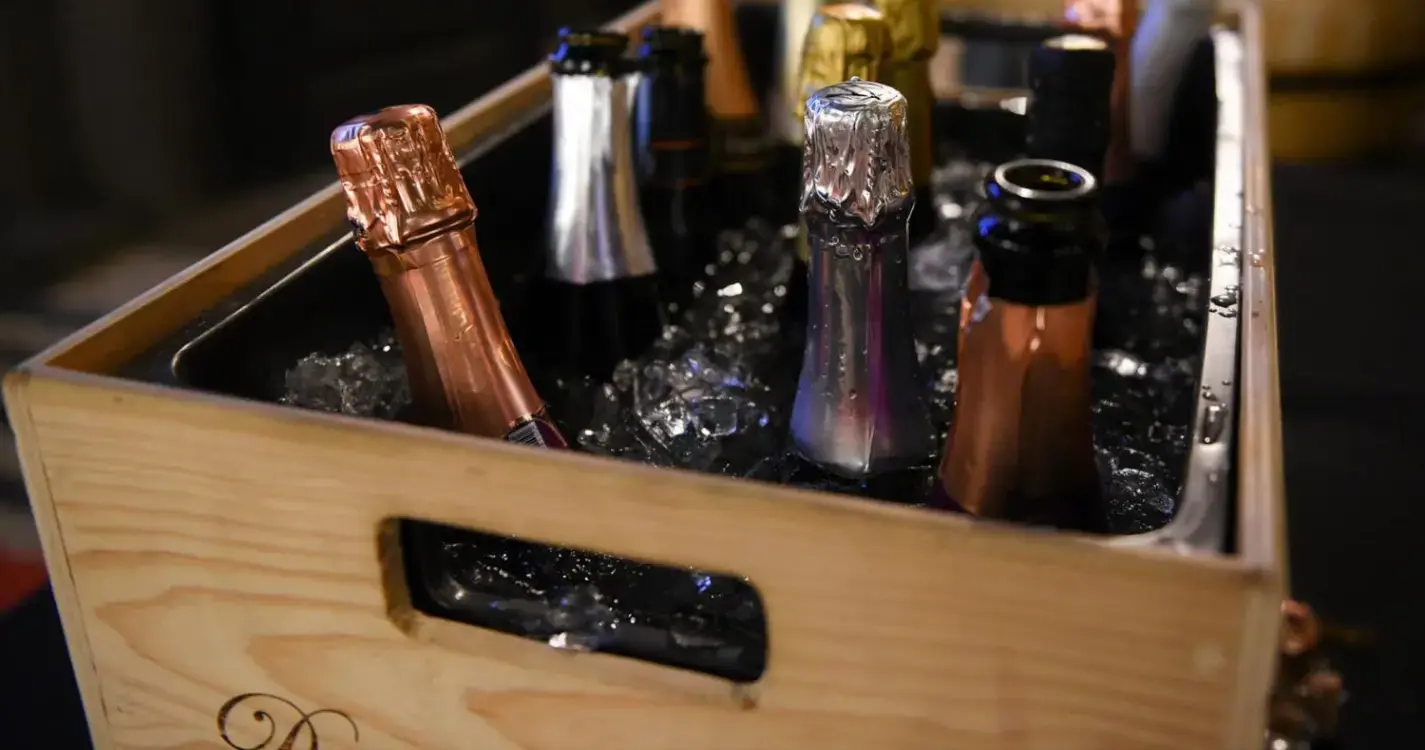 Proibido a partir de hoje vender álcool na rua no Porto entre as 21:00 e as 08:00