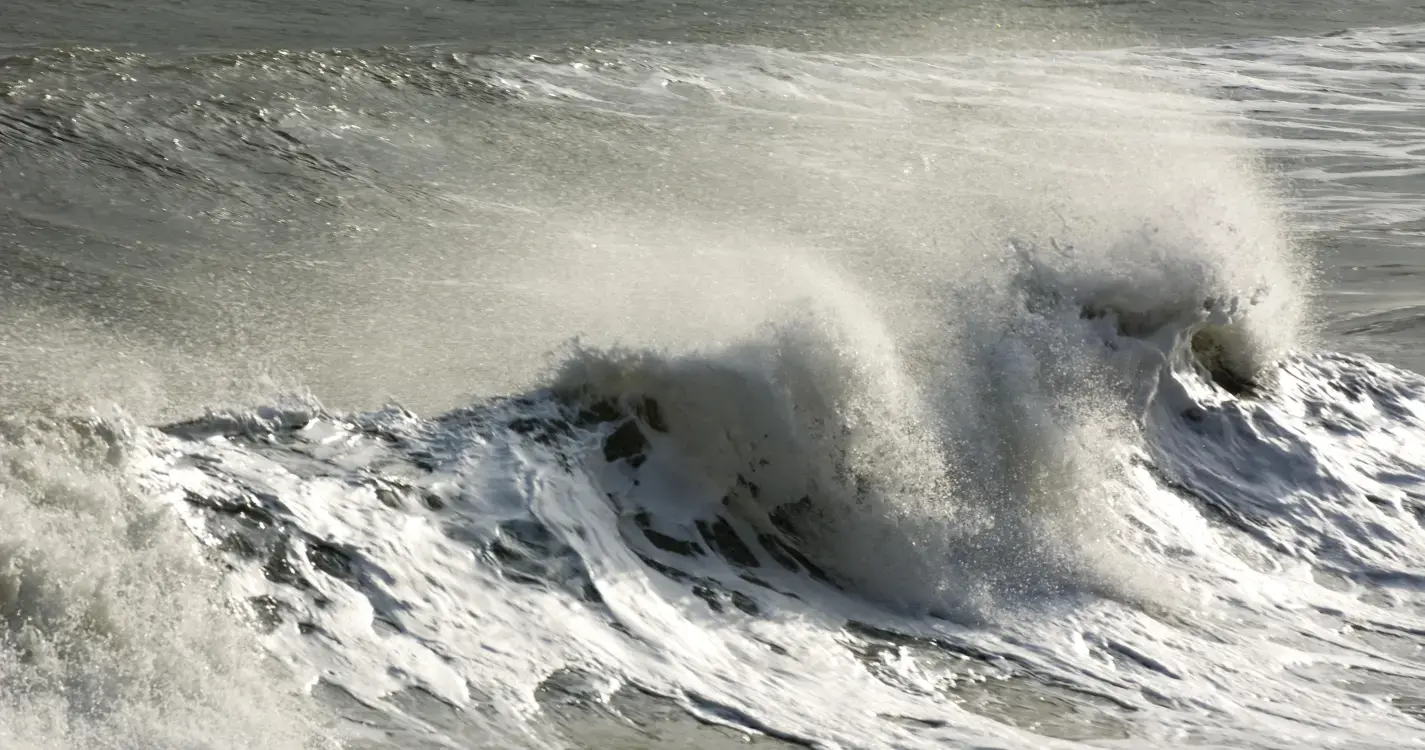 Aviso laranja em sete distritos devido à agitação marítima