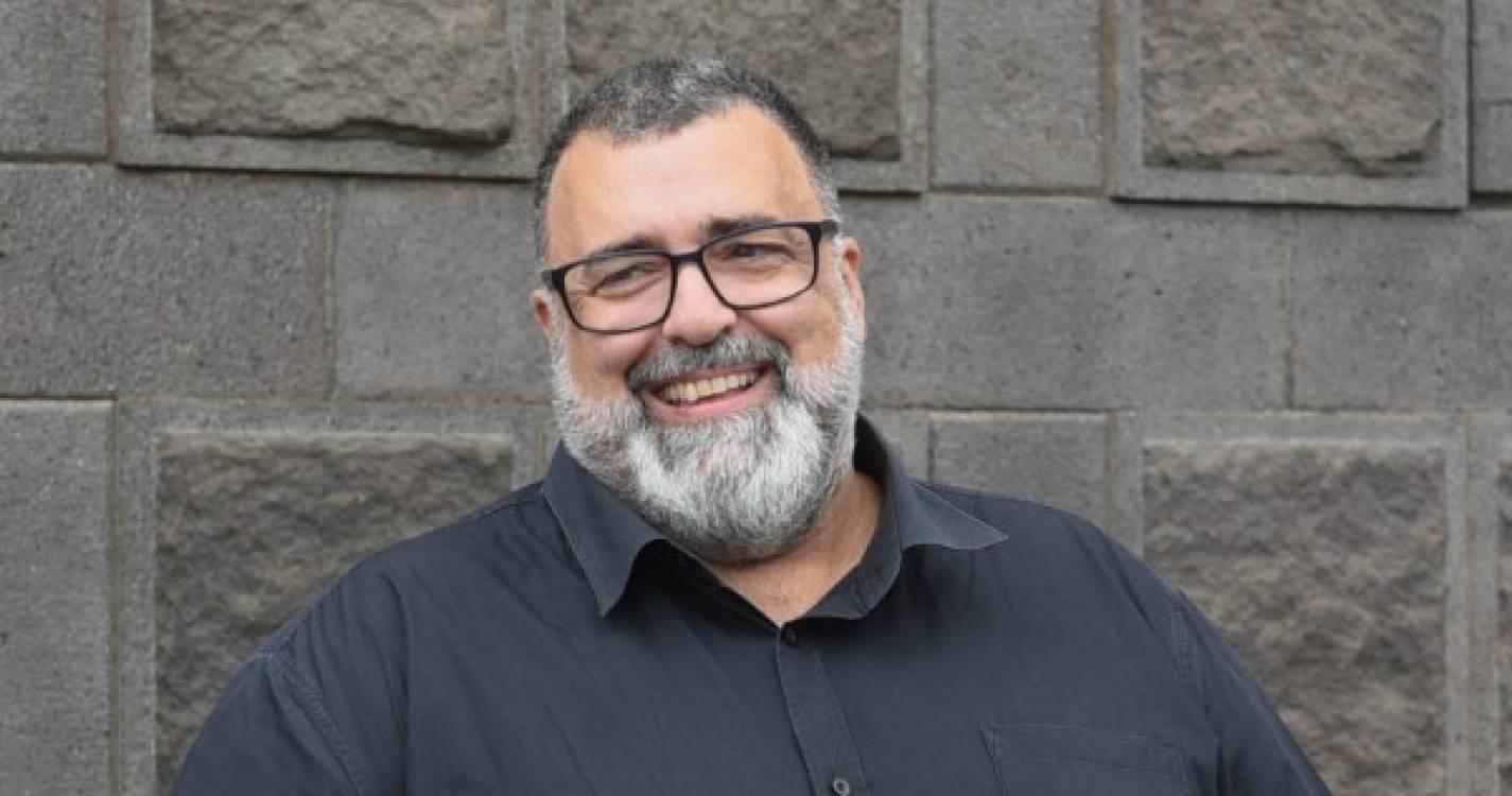 Eleições: IL diz que Élvio Sousa “anda distraído ou é mentiroso”