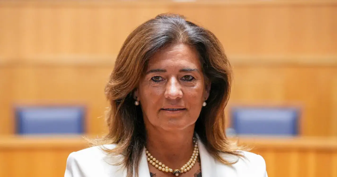 Rubina Leal manifesta pesar pelo falecimento do Papa Francisco