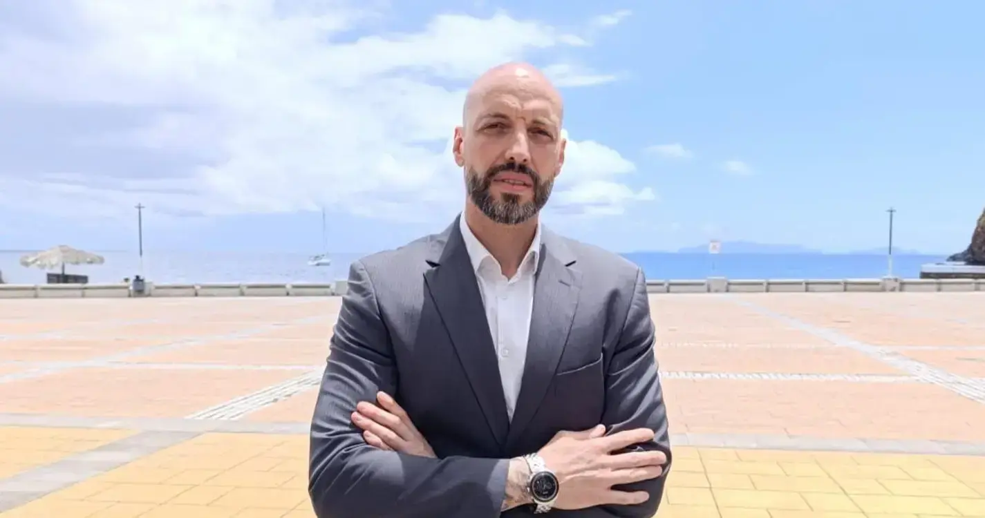 Francisco Gomes acusa Governo Regional de estar em risco de perder mais de 350 milhões do PRR