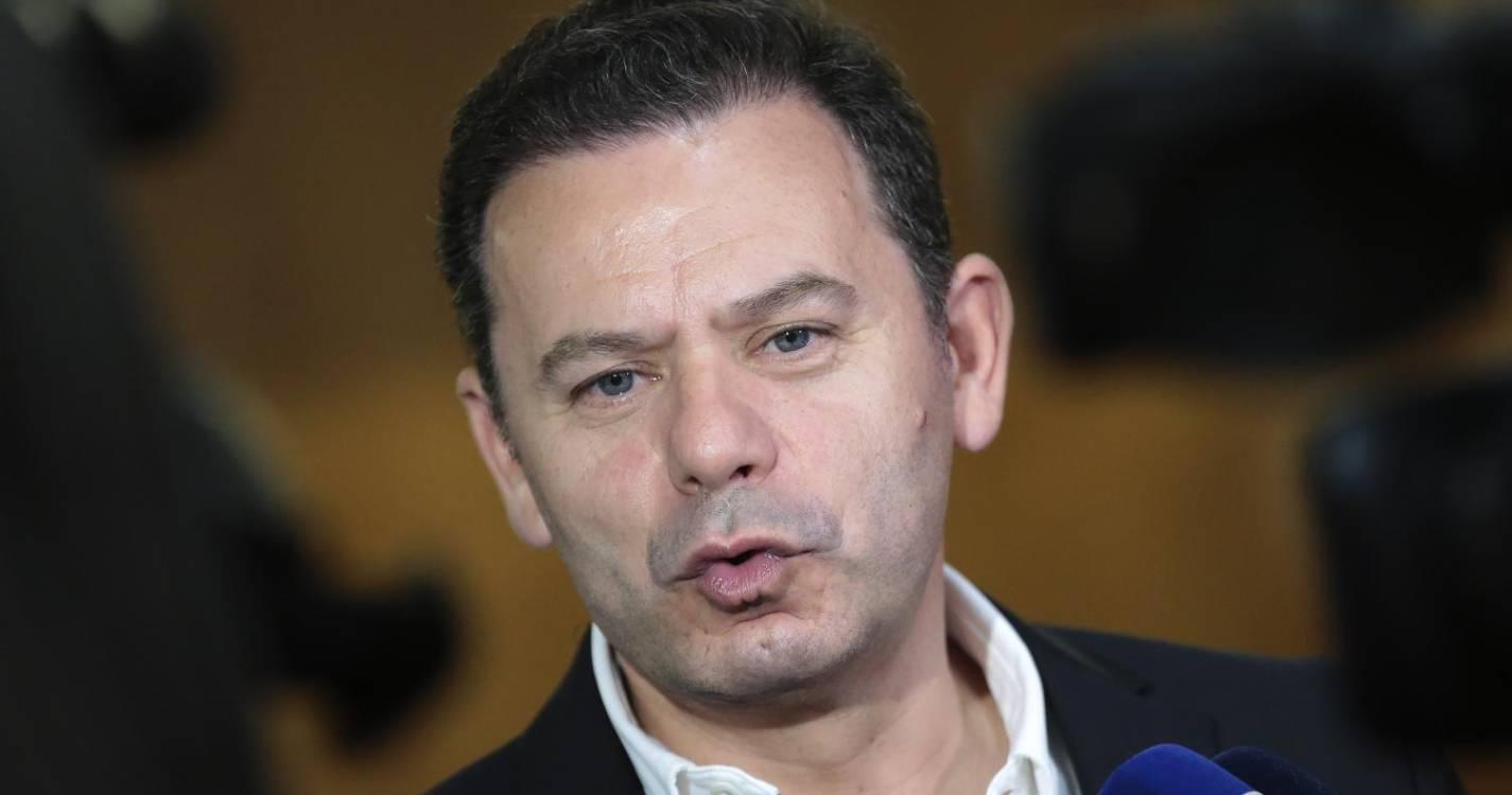 Líder do PSD rejeita regresso do “socratismo” e desequilíbrio orçamental