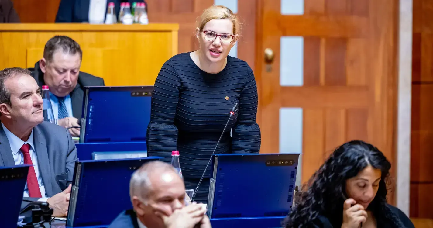 “De que forma a Madeira pretende reforçar o POSEI para compensar a inflação?”