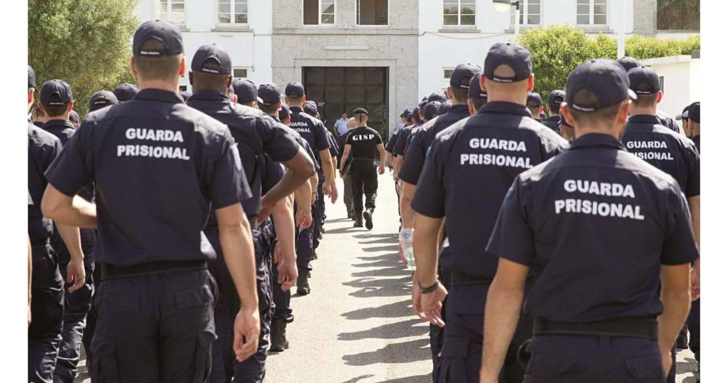 Guardas ameaçam parar sistema prisional com novas greves