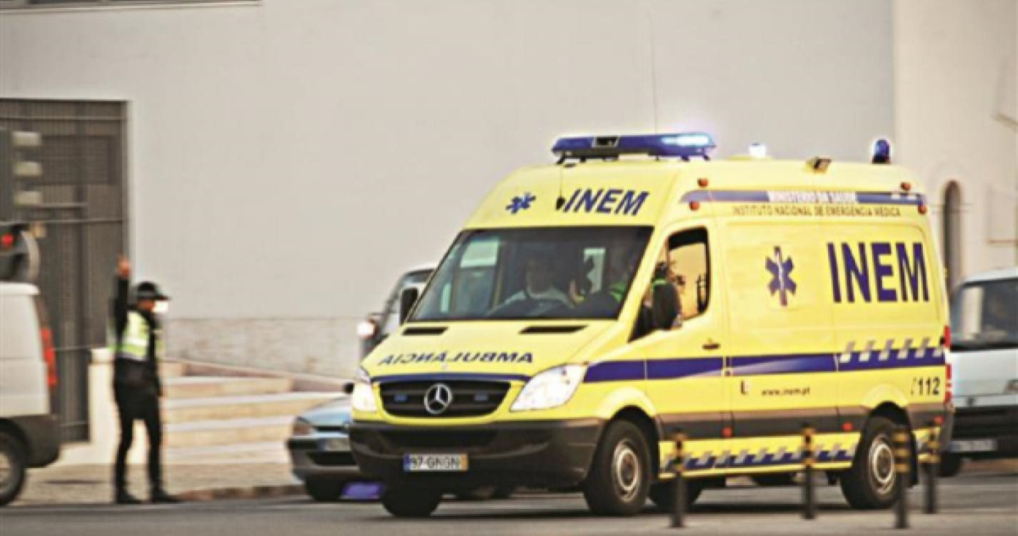 Criança de dois anos morreu afogada em piscina de casa particular