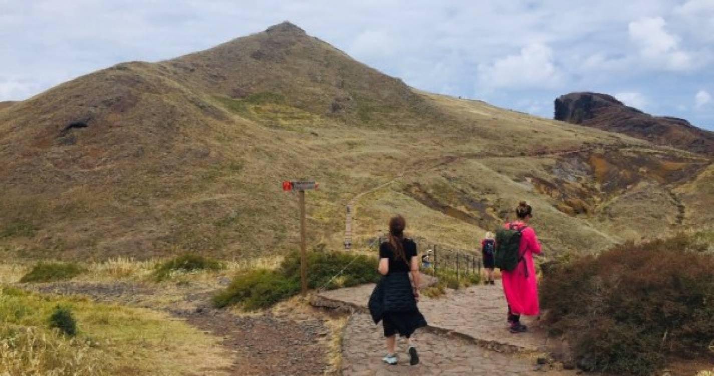 Queda na vereda da Ponta de São Lourenço aciona bombeiros