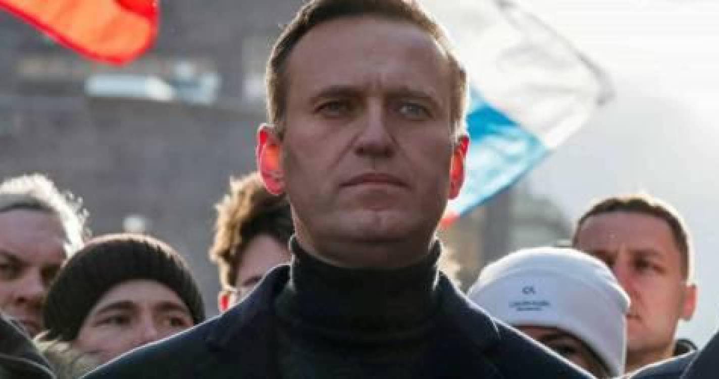 Jornalista russo detido por “extremismo” por criar vídeos para a equipa de Navalny