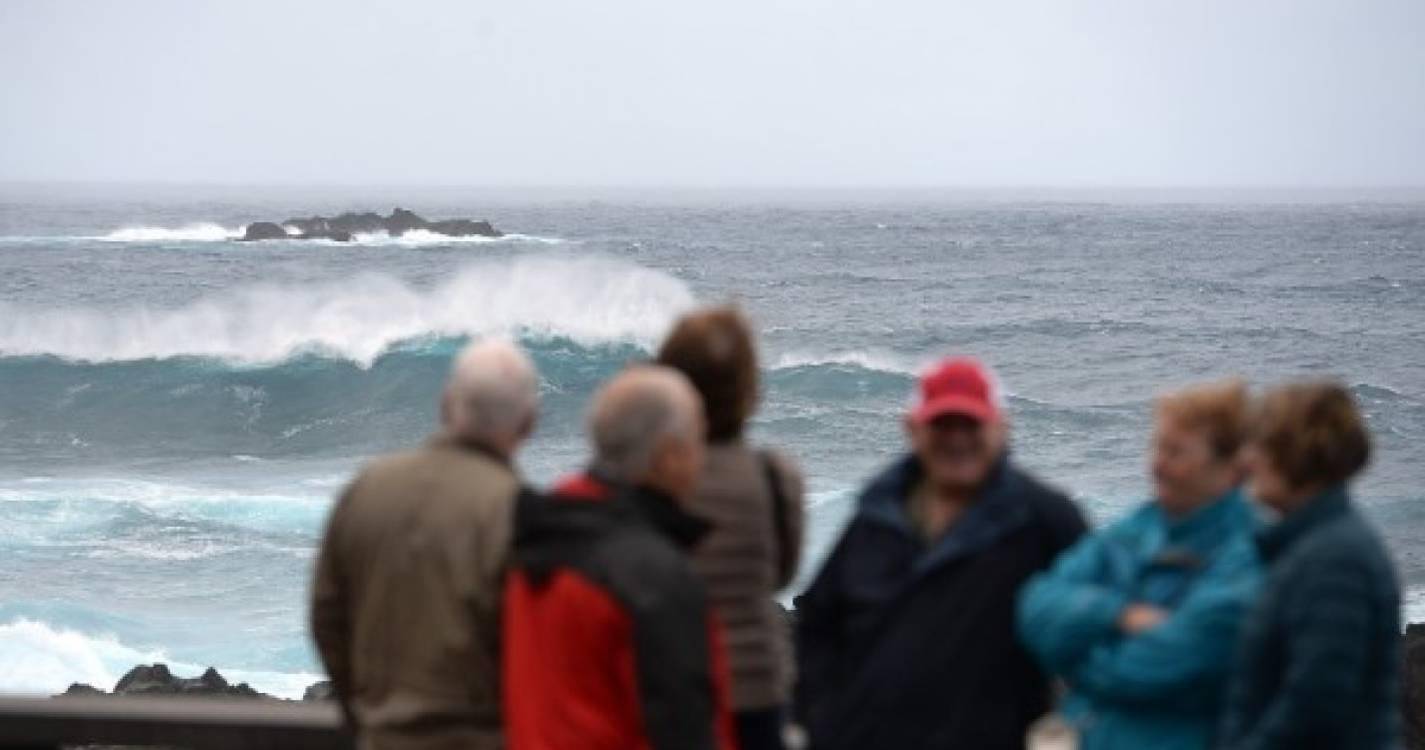 Capitania do Porto do Funchal emite aviso de agitação marítima forte