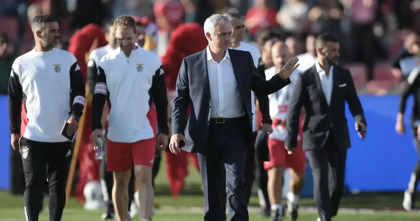 Eventual segunda volta das eleições do Benfica marcada para 08 de novembro