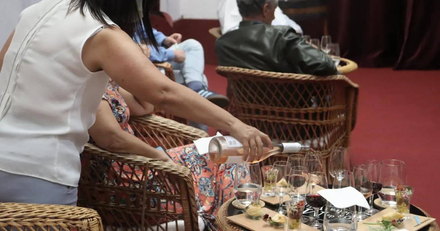 Engarrafamento de vinho madeirense (DO) com quebra de 30%