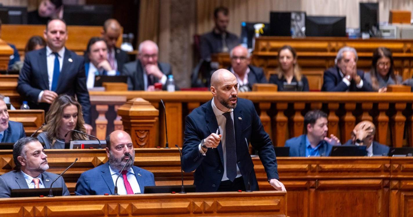 Chega acusa autoridades de “deixar passar” atuneiros estrangeiros apanhados nas águas madeirenses