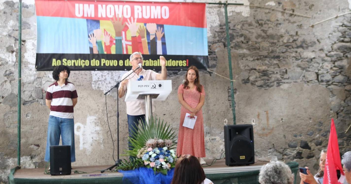 CDU: “É necessário criar uma frente social e política suficientemente forte para conduzir a uma modificação desta política”