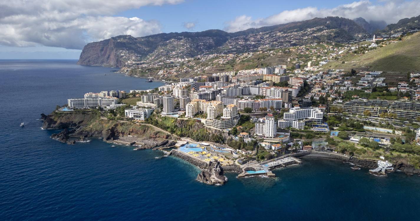 Temperatura da água do mar continua quentinha na Madeira