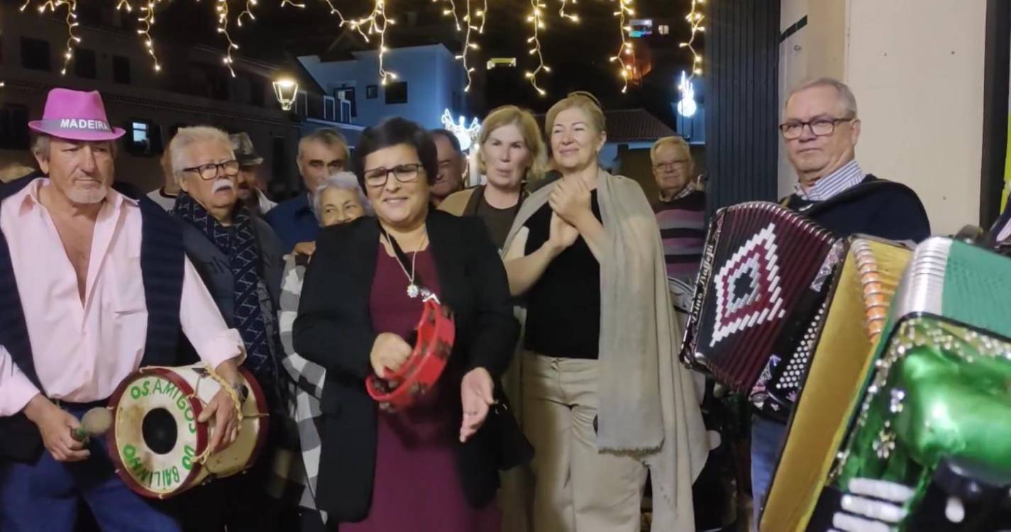 Mercado anima Natal em Santa Cruz