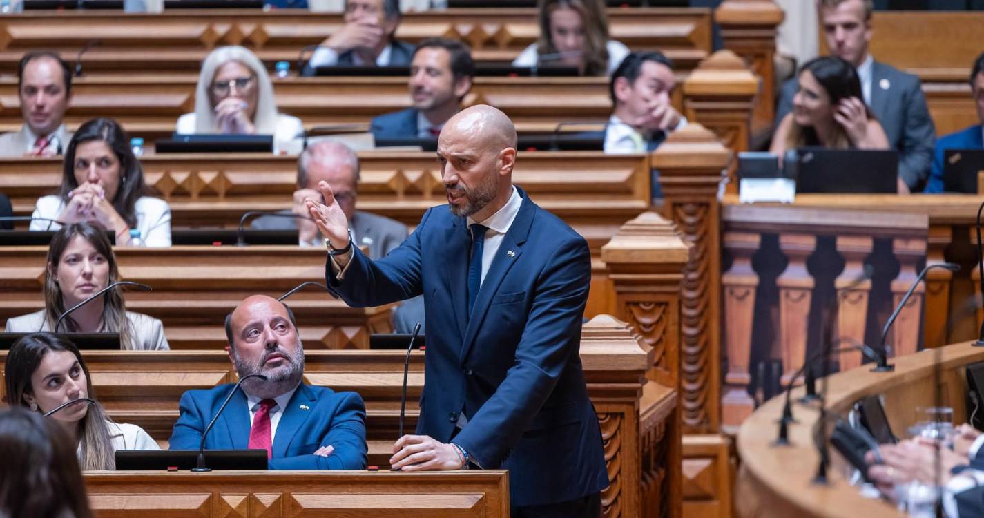 Chega saúda retirada de “conteúdos de sexualidade” dos currículos escolares