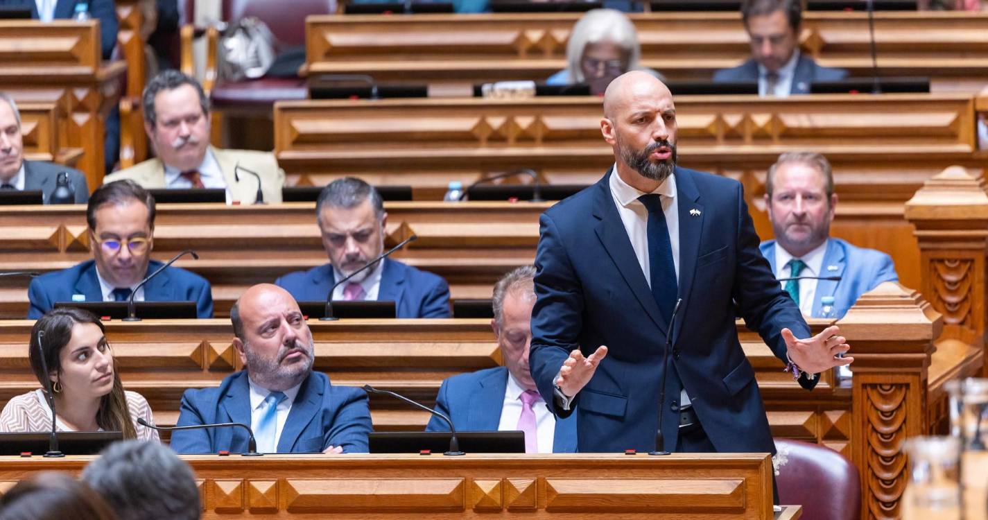 Ministra da Justiça deixa prisão do Funchal “à beira do colapso”, diz Francisco Gomes