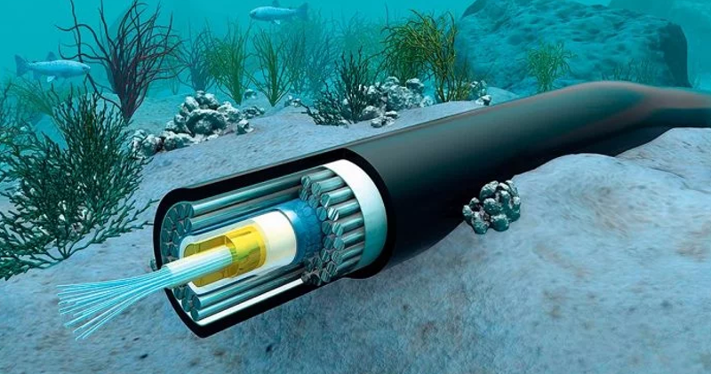Alcatel vai construir sistema de cabos submarinos para ligar Continente, Açores e Madeira