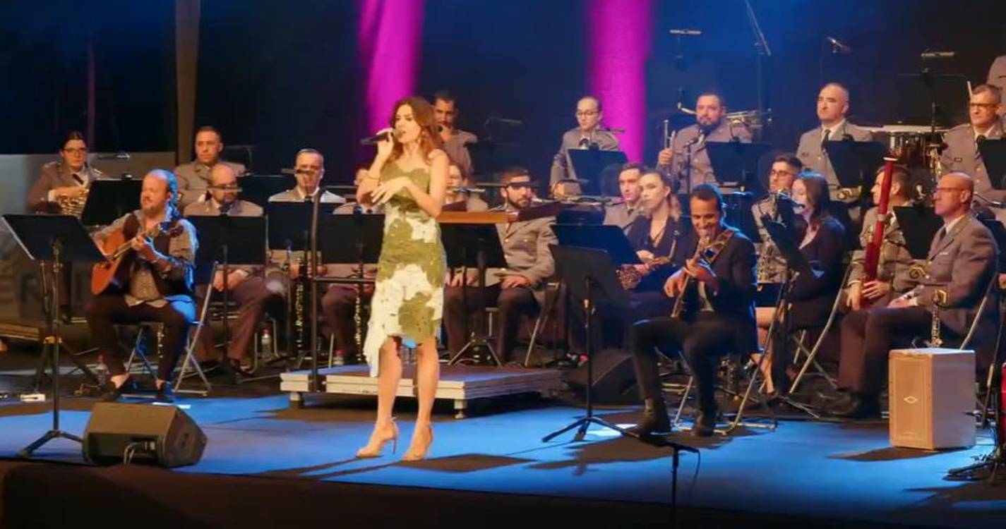 Cuca Roseta está a atuar no Parque de Santa Catarina