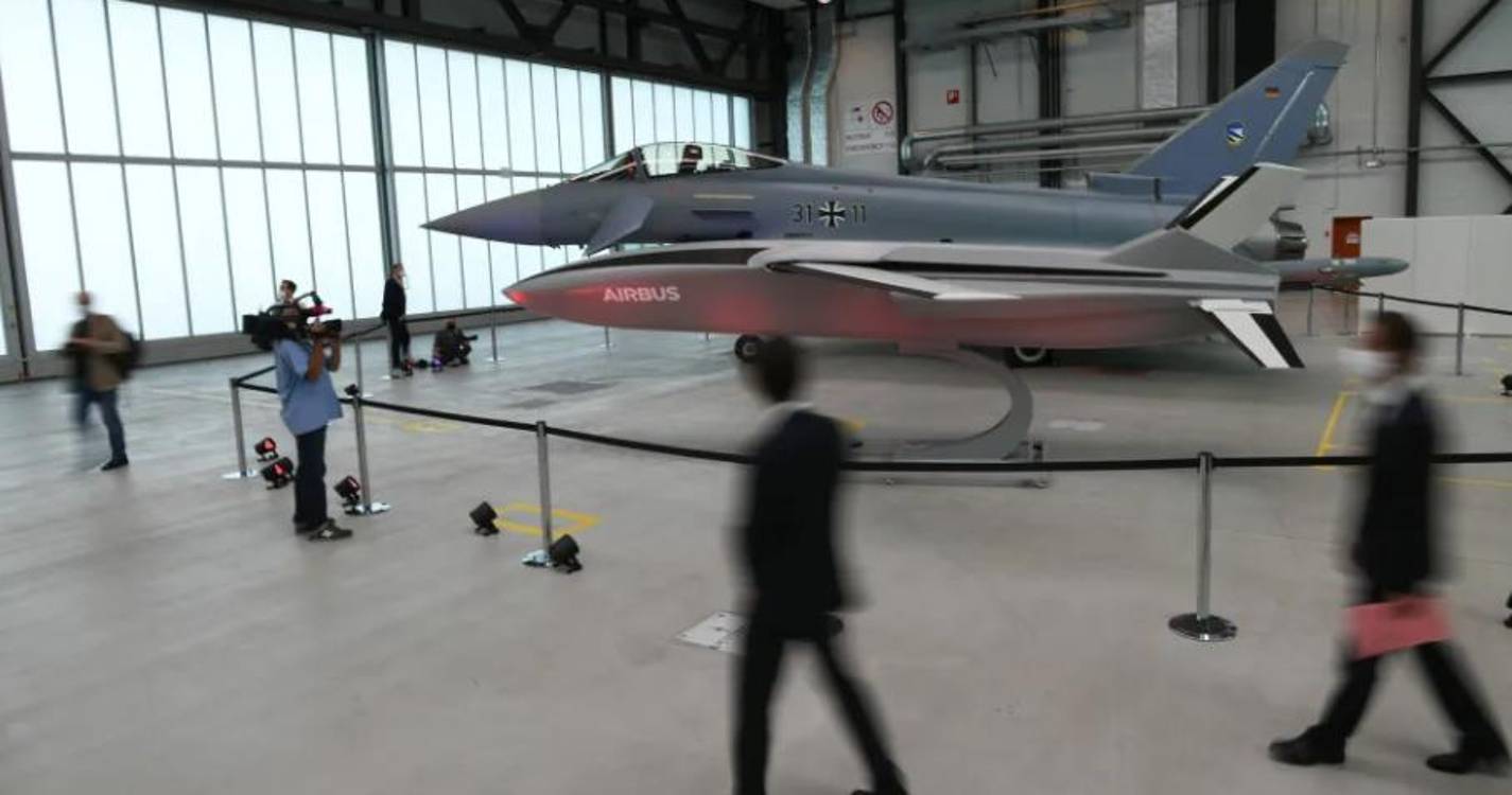 Alemanha deteta uma dúzia de ‘drones’ perto de base militar no sul do país