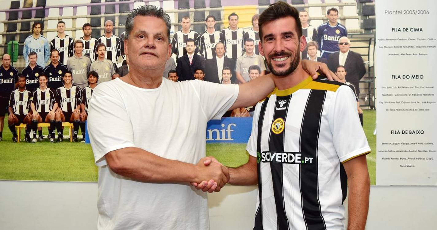 Nacional: João Aurélio renova por mais uma época