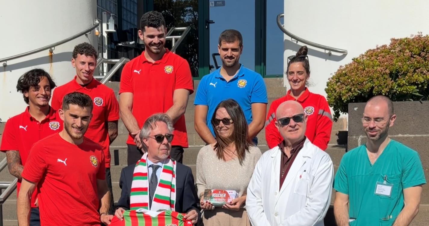 Marítimo distribuiu sorrisos no Hospital João de Almada
