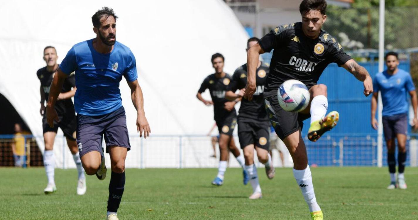 Nacional goleia AD Camacha em jogo particular