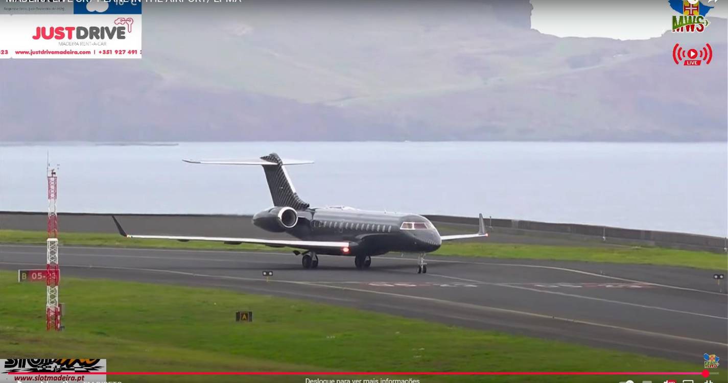 Jato de CR7 veio buscar a família para a festa do 40.º anivesário