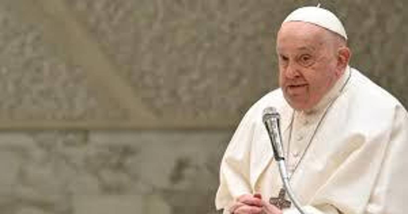 Papa inaugura fórum sobre justiça social e fiscal com participação de Lula da Silva