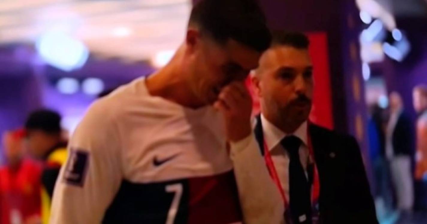 Ronaldo lavado em lágrimas após eliminação portuguesa (com vídeo)