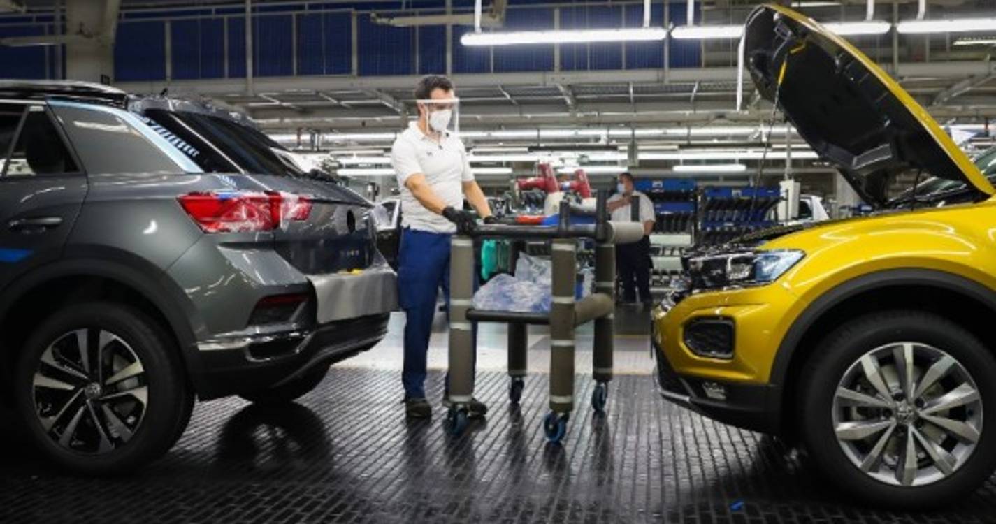 Deputados comunistas contra "elevados ritmos de trabalho" na Autoeuropa