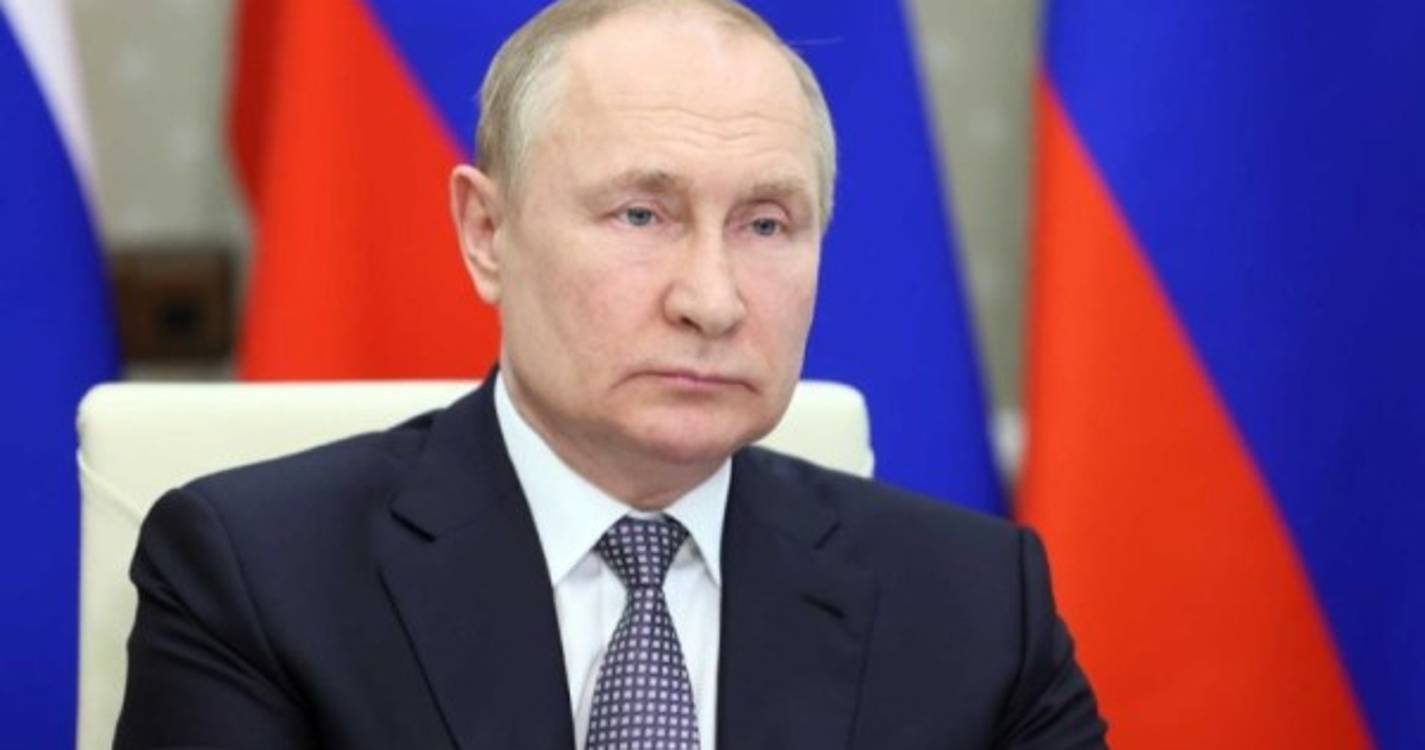 Putin sublinha opção "inequívoca" da população após referendos