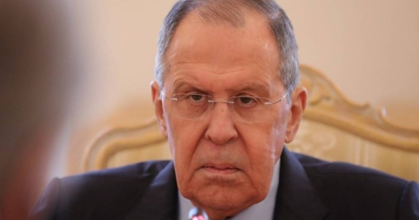 Ucrânia: Lavrov diz que armas ocidentais vão fortalecer presença russa