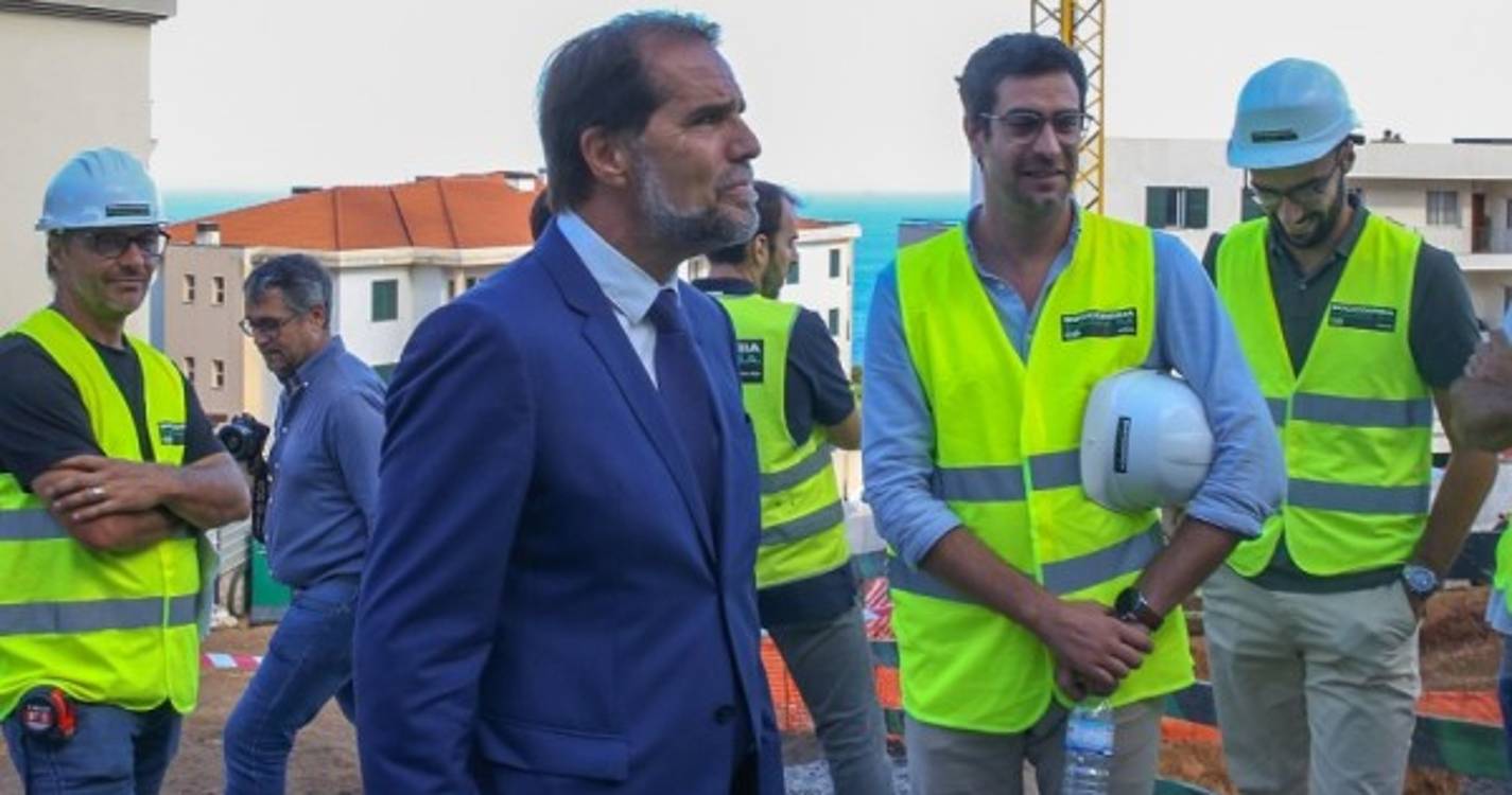 Albuquerque diz para se inscreverem no 'Reequilibrar', se tiverem dificuldade para pagar prestação da casa