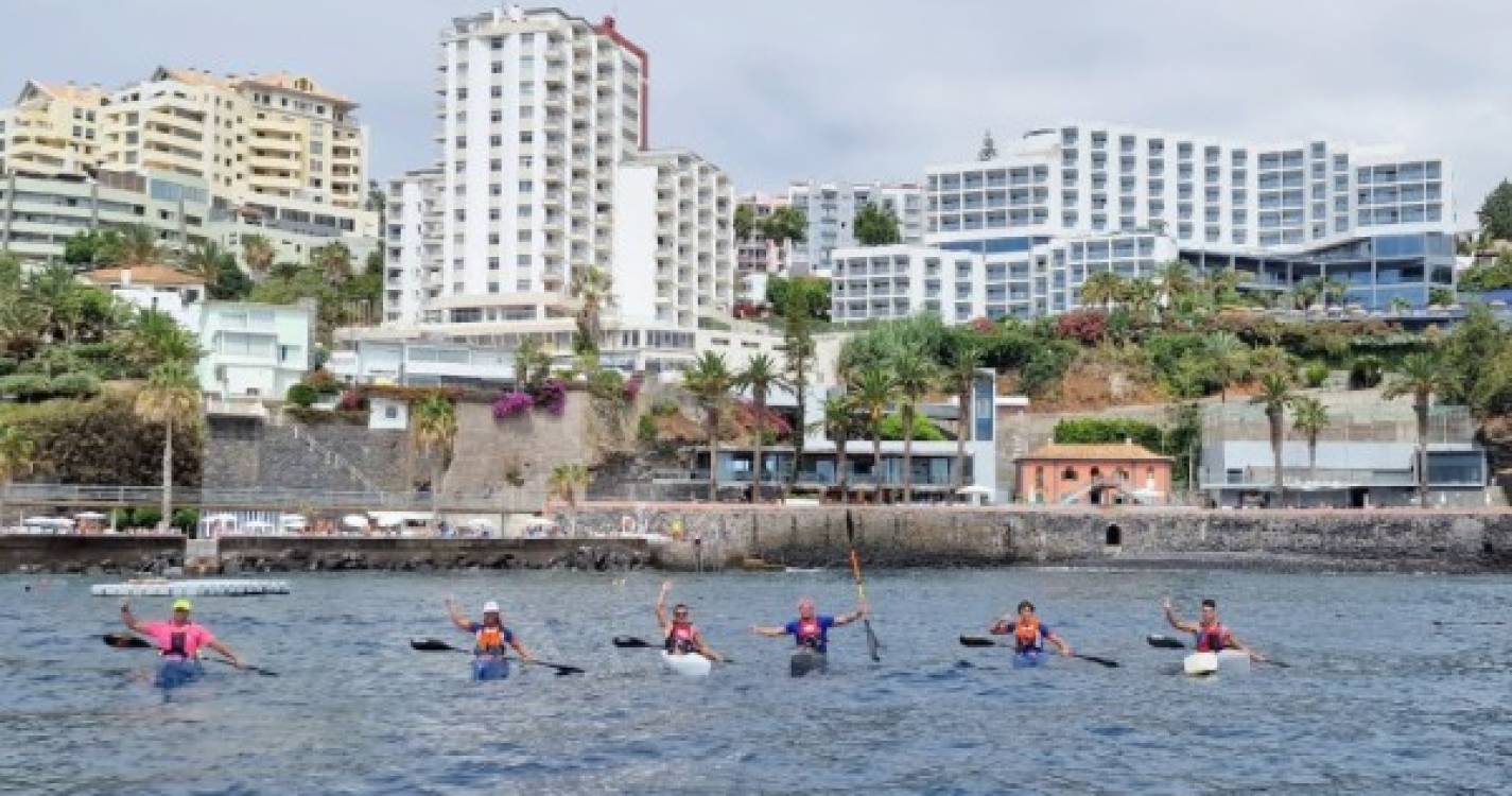 Equipa do Clube Naval do Funchal dá a volta à ilha em 4 dias